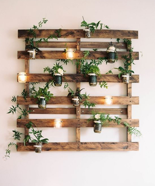 Editors’ Picks: Cozy Touches