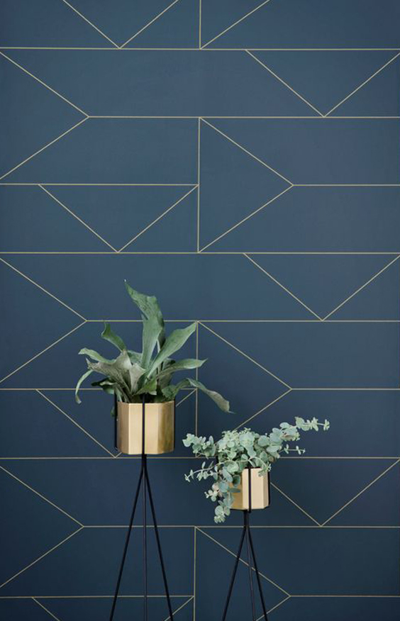Editors’ Picks: Metallic Décor
