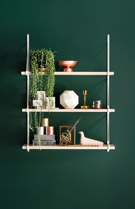 Editors’ Picks: Metallic Décor