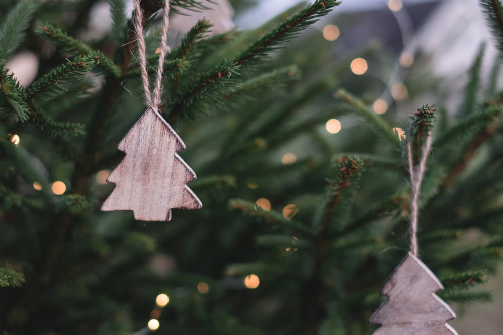 Five Modern Decorating Tips for the Holidays