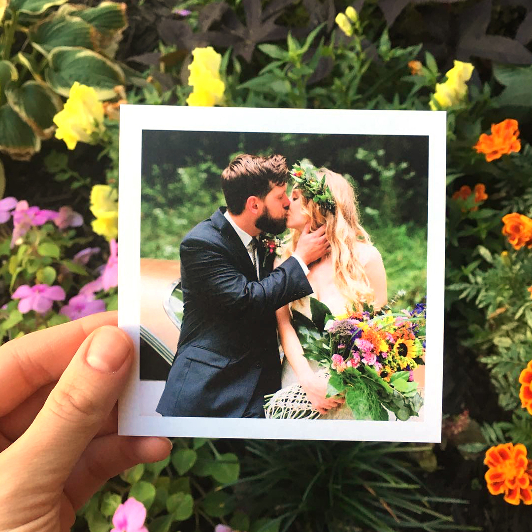 The Best Ways to Print Your Wedding Photos