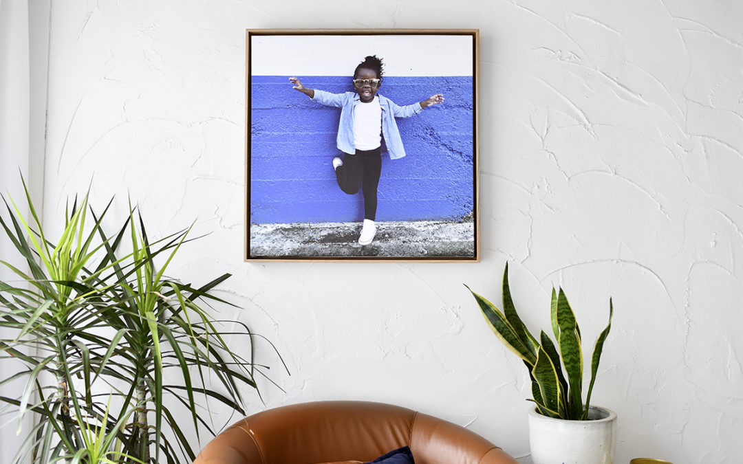 How to Decorate Your Home with Your Favorite Photo on Canvas