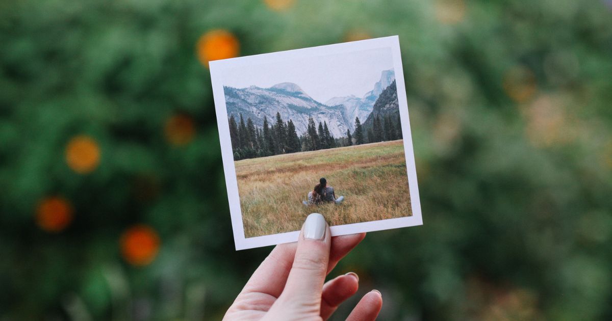 A Step-by-Step Guide to Spring Cleaning Your Camera Roll